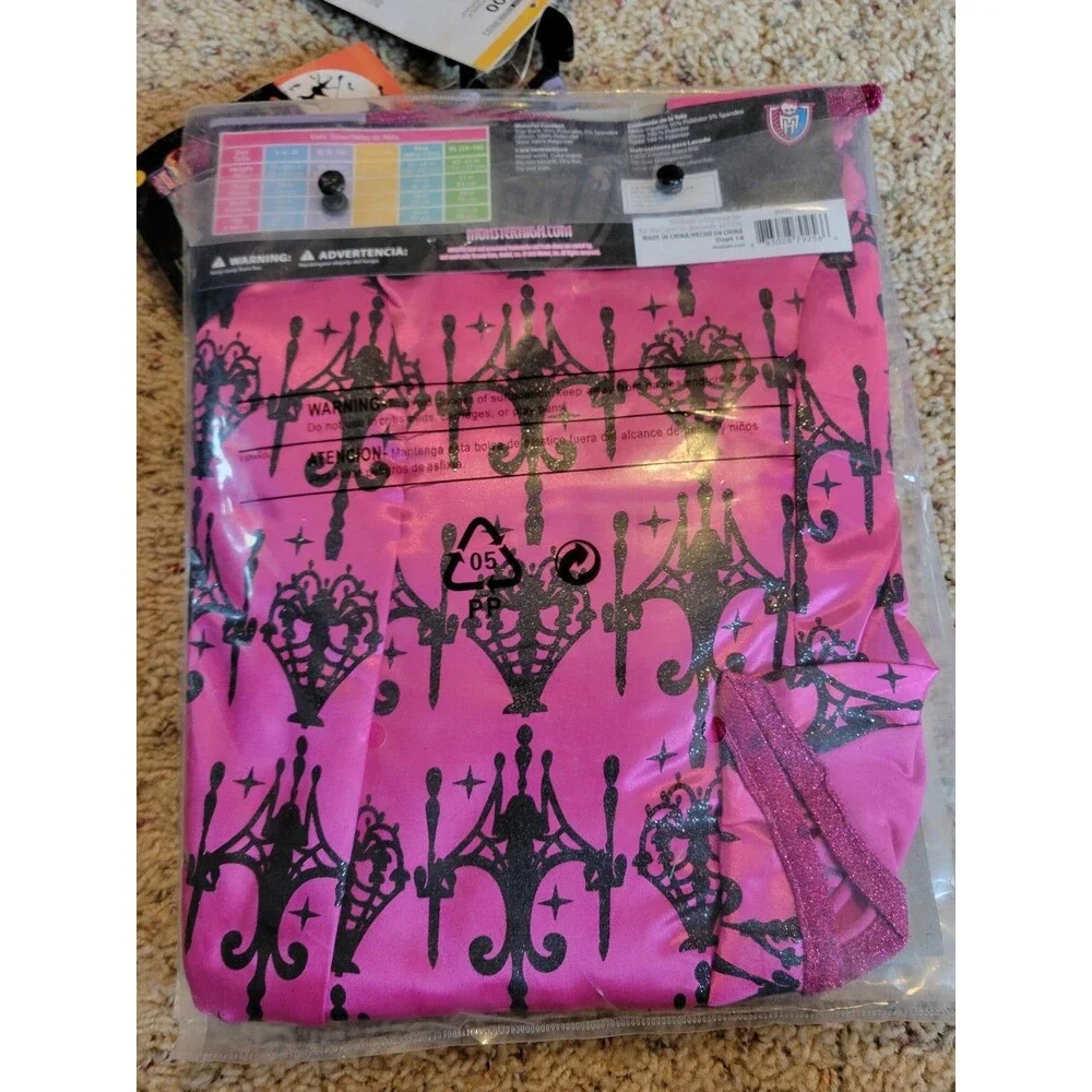 NEW 2013 Monster High Scaris City Of Frights Draculaura Costume Girls 8-10